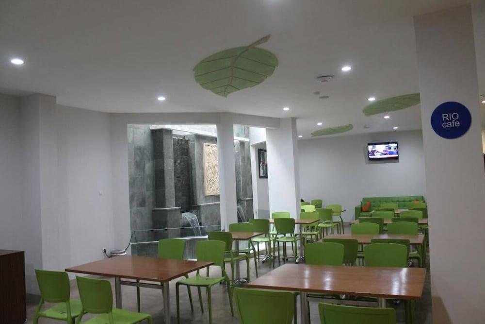 โฮเต็ล ดาแฟม ริโอ Hotel บันดุง ภายนอก รูปภาพ
